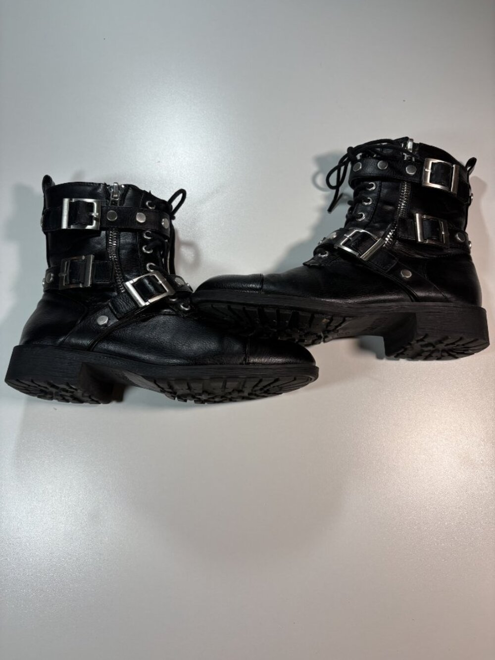 Edgy Black Moto Combat Boots Studded Buckle Punk Grunge Lace Up Boots Womens 9 - Picture 5 of 8